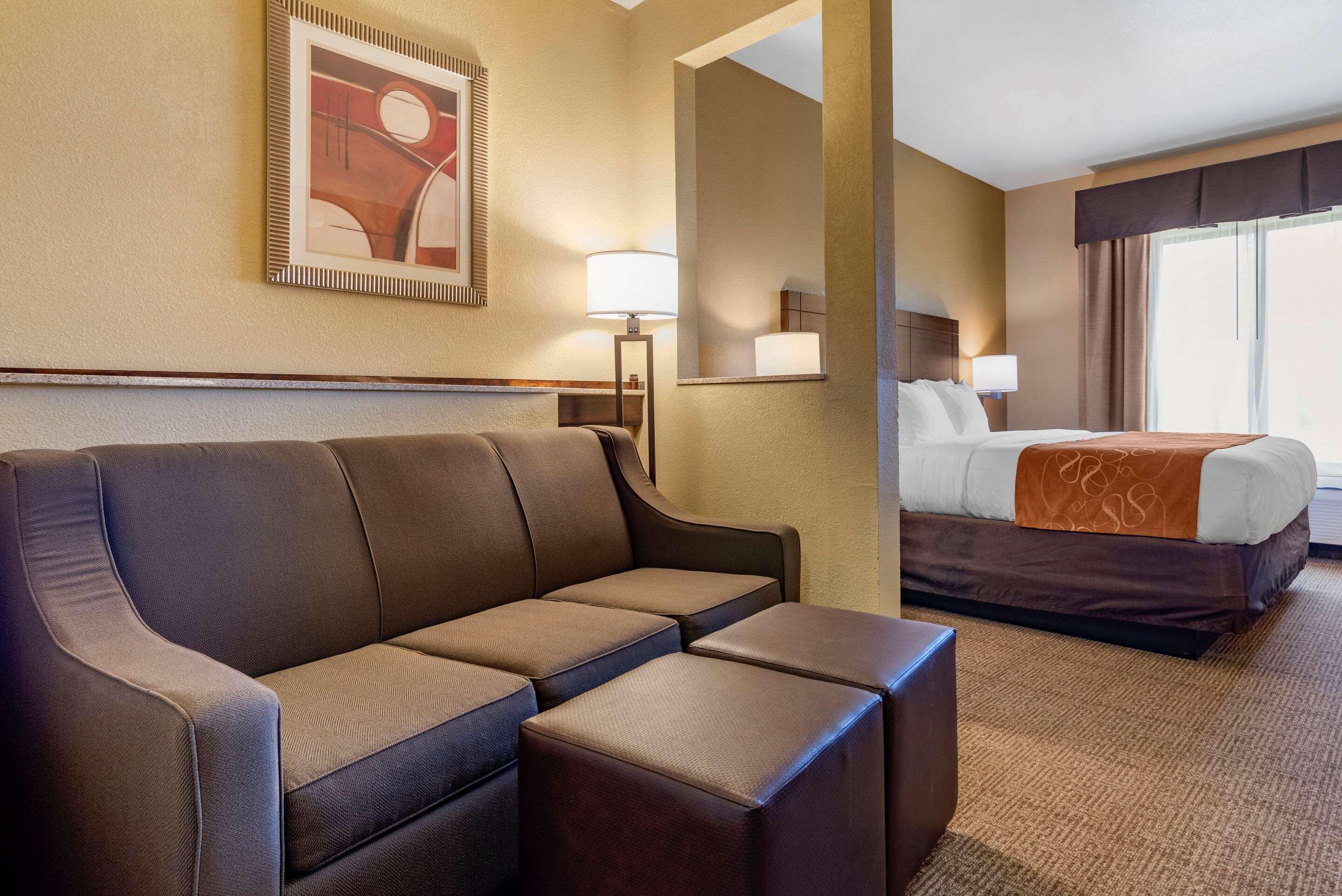 Comfort Suites Airport South Montgomery Extérieur photo