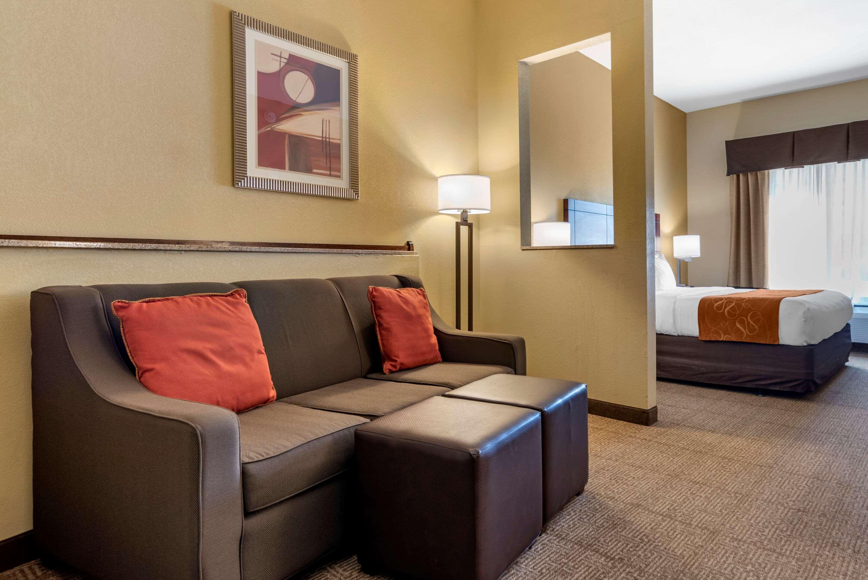 Comfort Suites Airport South Montgomery Extérieur photo