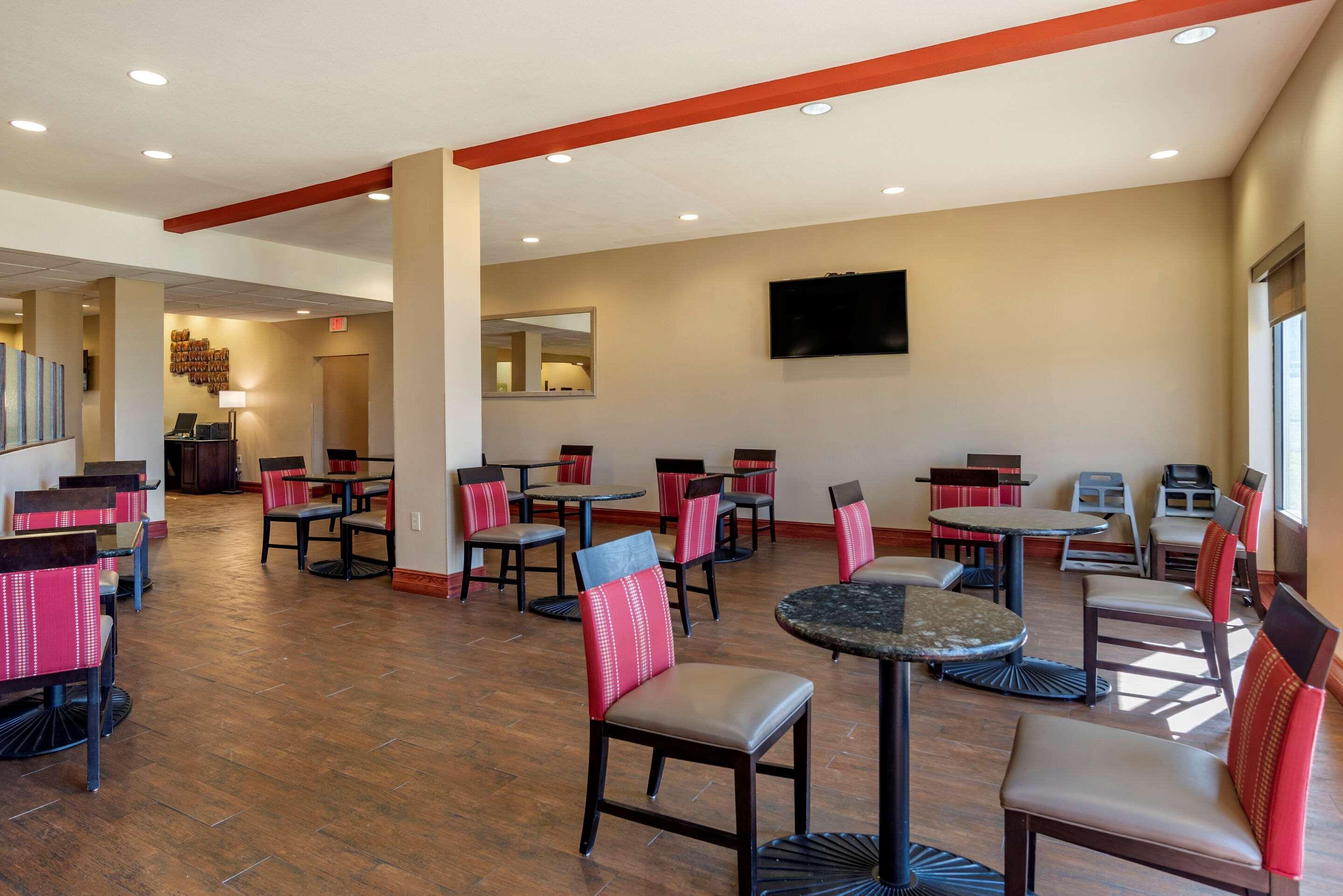 Comfort Suites Airport South Montgomery Extérieur photo