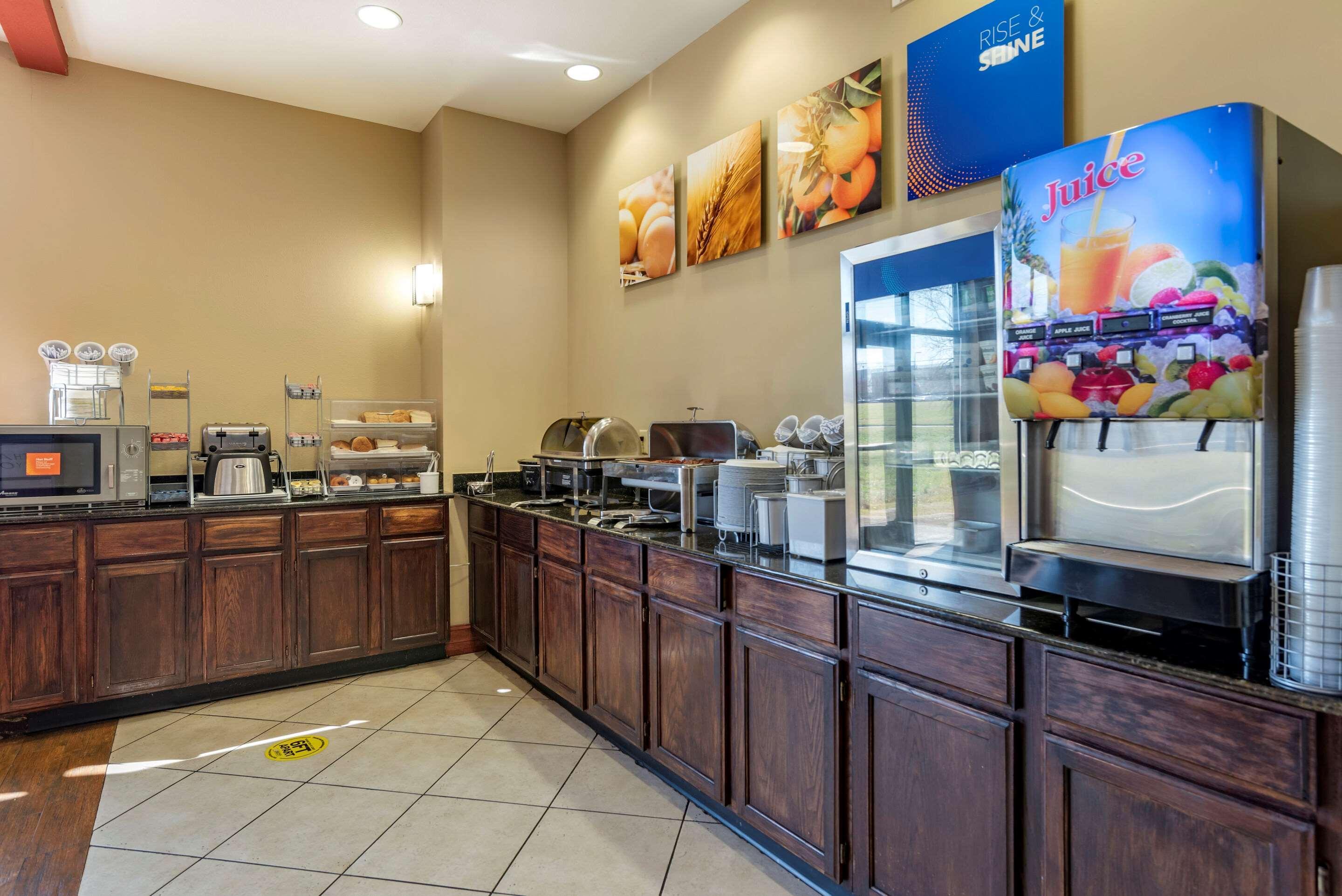 Comfort Suites Airport South Montgomery Extérieur photo